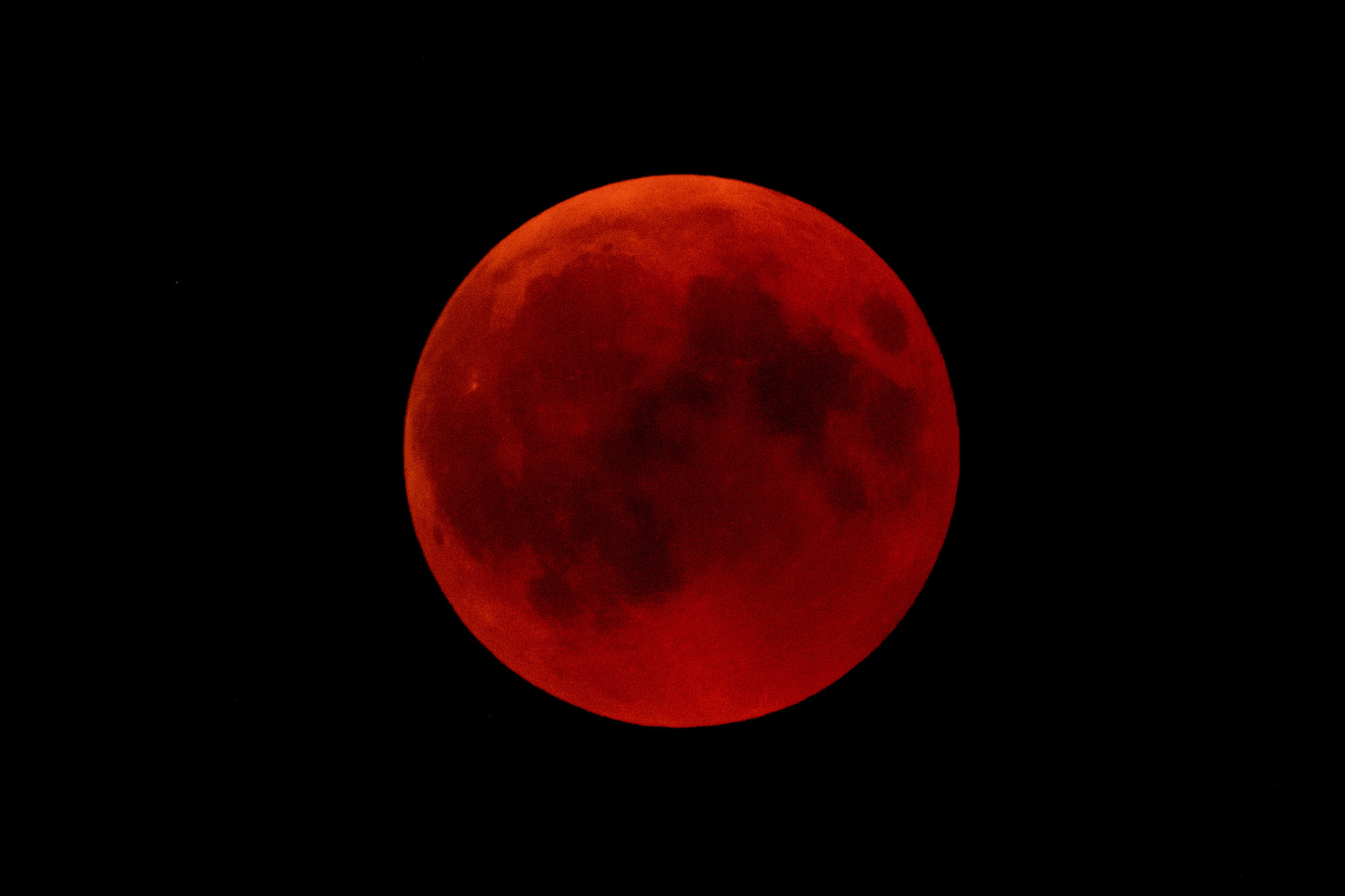 Red moon – Rubeus as a lunar eclipse